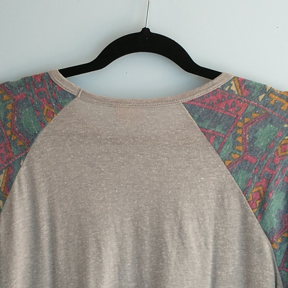 Lularoe Randy Shirt - Picture 4 of 5
